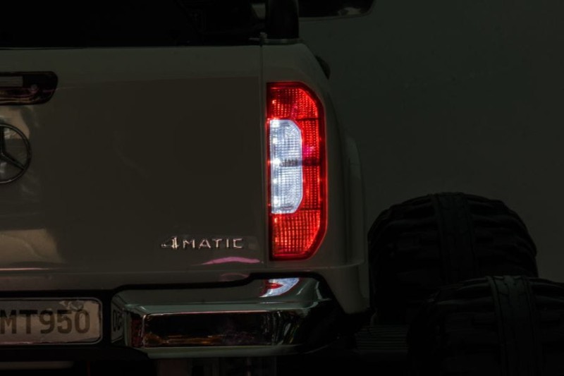 f96680311ef0f5ad76f59f3855cc03ac